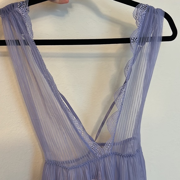 Victoria’s Secret Lingerie Set - Picture 3 of 4